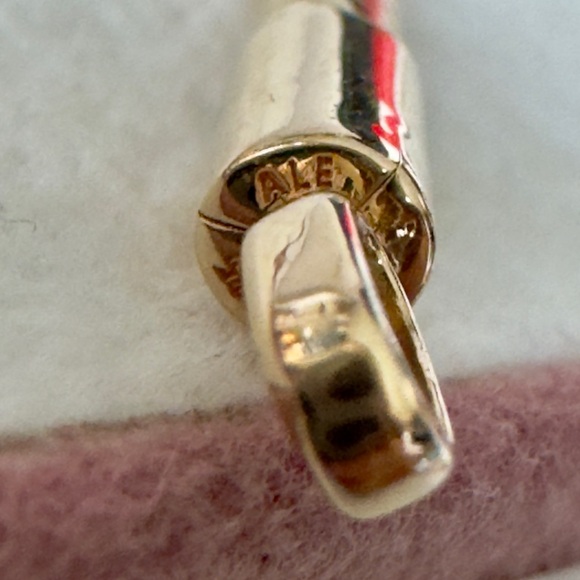 ❗️NEW❗️Pandora 14k Gold  Moments Heart Closure Snake Chain Bracelet 6.3 Inches - Picture 9 of 10